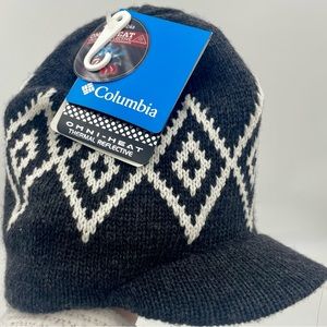 Columbia diamond heat visor beanie